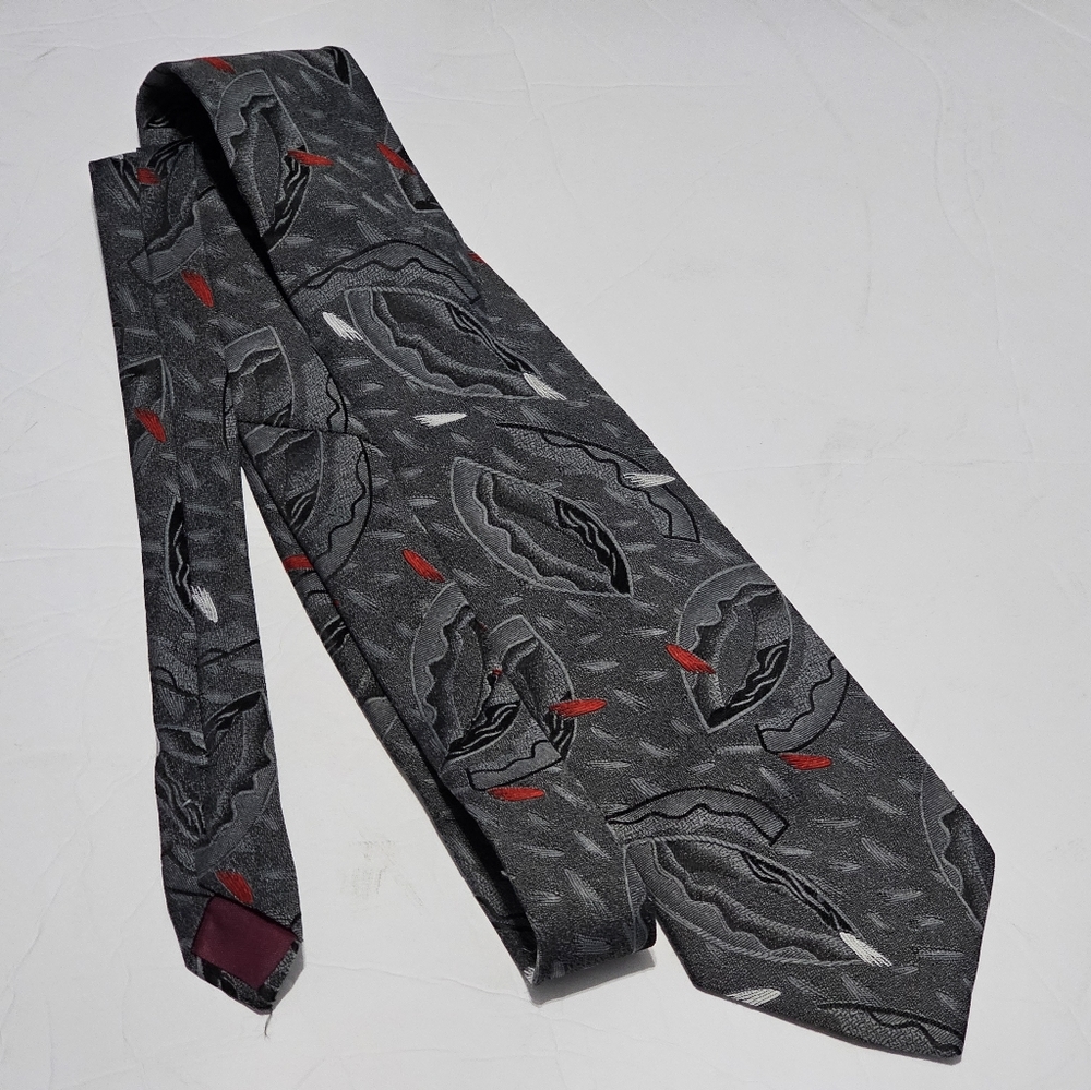 Envey Limited Edition 57" Gray Tie 100% silk